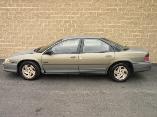 Dodge Intrepid 1994 photo 20