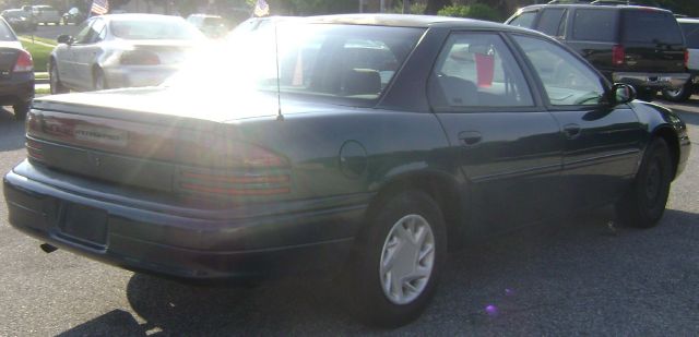 Dodge Intrepid 1995 photo 1