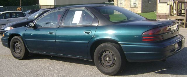 Dodge Intrepid 1995 photo 3