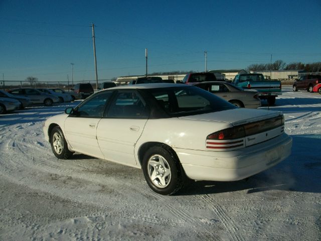 Dodge Intrepid 1996 photo 1