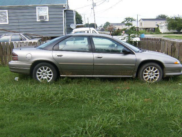 Dodge Intrepid 1997 photo 1