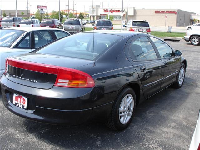 Dodge Intrepid 2000 photo 1