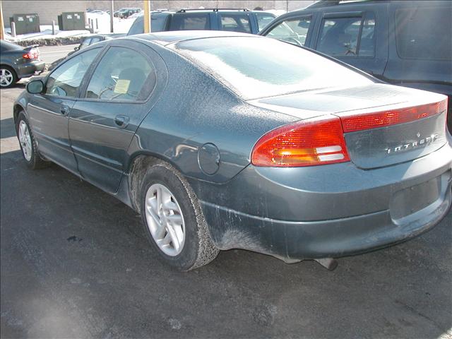 Dodge Intrepid 2000 photo 2