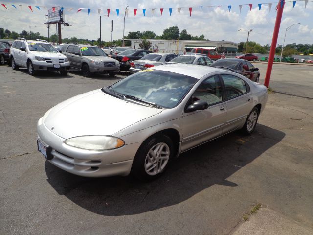 Dodge Intrepid 2000 photo 2