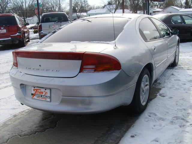 Dodge Intrepid 2000 photo 1