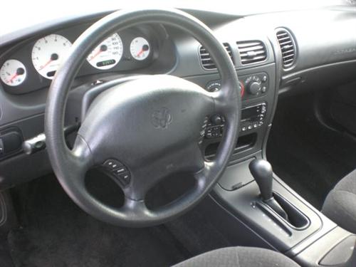 Dodge Intrepid 2000 photo 3