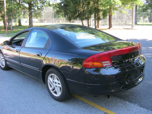Dodge Intrepid 2000 photo 3