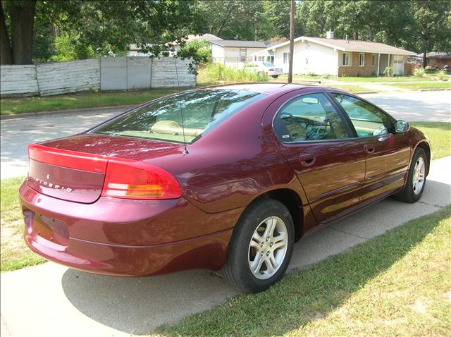 Dodge Intrepid 2000 photo 2