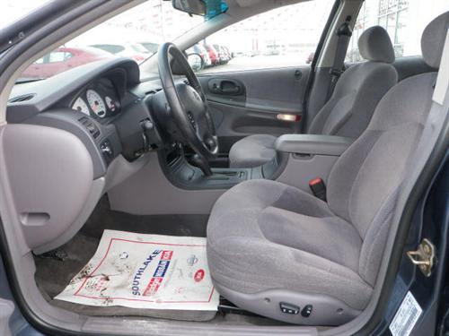 Dodge Intrepid 2000 photo 1