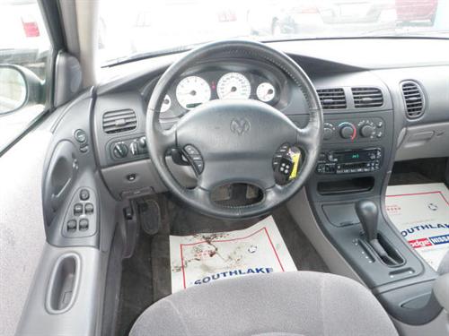Dodge Intrepid 2000 photo 3
