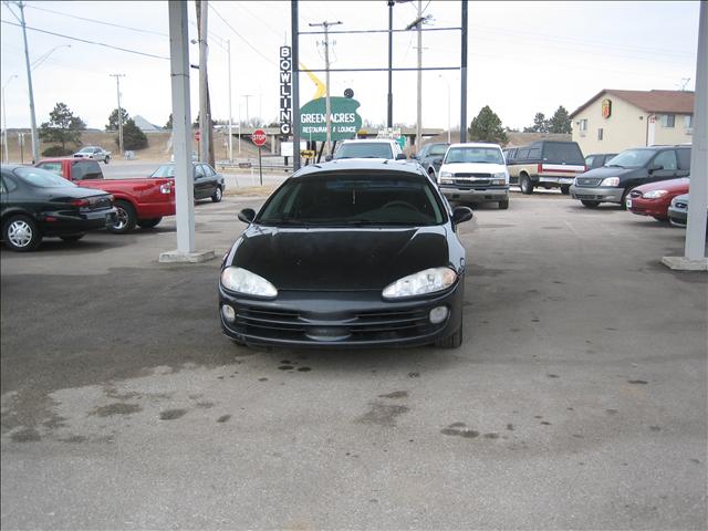 Dodge Intrepid 2000 photo 1
