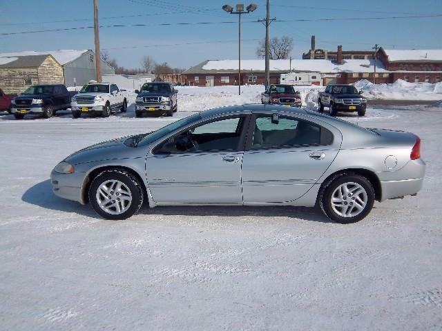 Dodge Intrepid SE Sedan