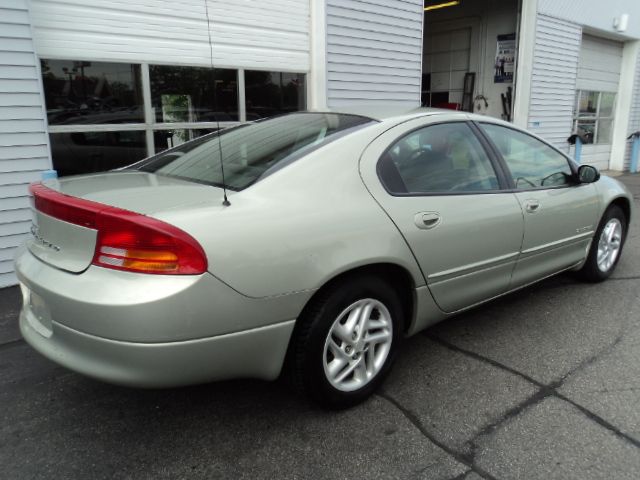Dodge Intrepid 2000 photo 10
