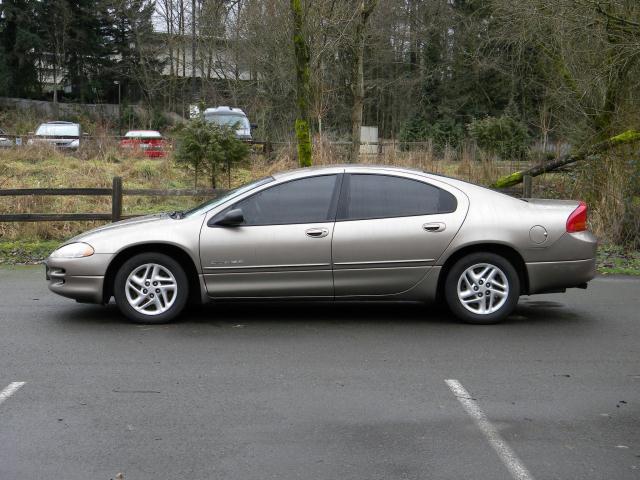 Dodge Intrepid 2000 photo 1