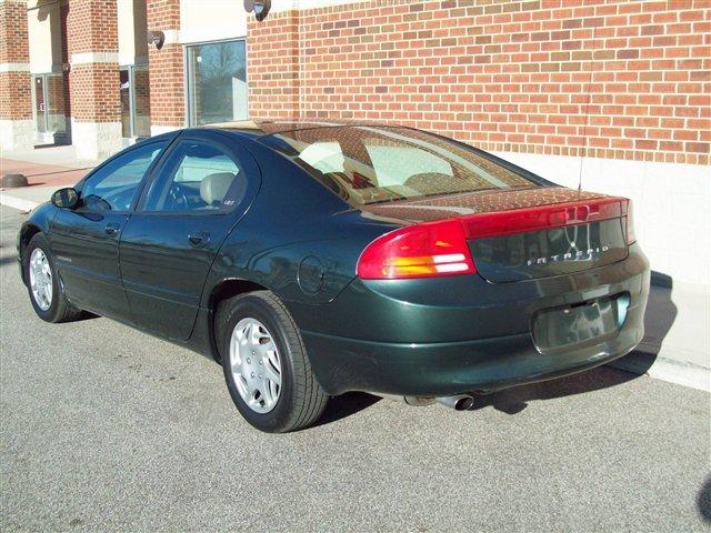 Dodge Intrepid 2000 photo 1