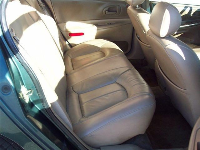 Dodge Intrepid 2000 photo 4