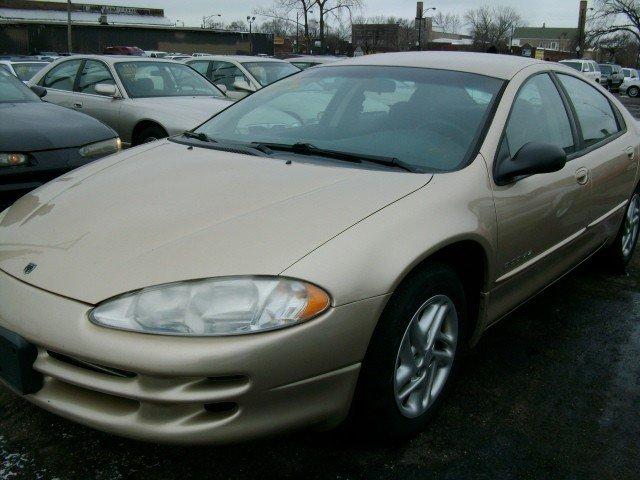 Dodge Intrepid 2000 photo 2
