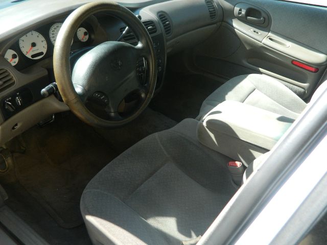 Dodge Intrepid 2001 photo 1