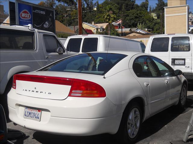 Dodge Intrepid 2001 photo 2