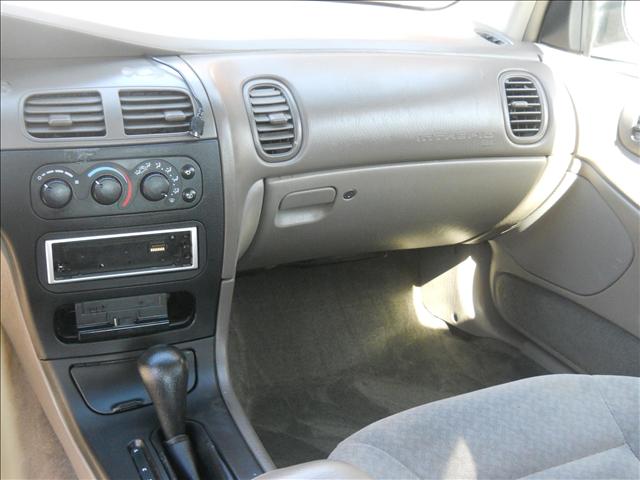 Dodge Intrepid 2001 photo 5