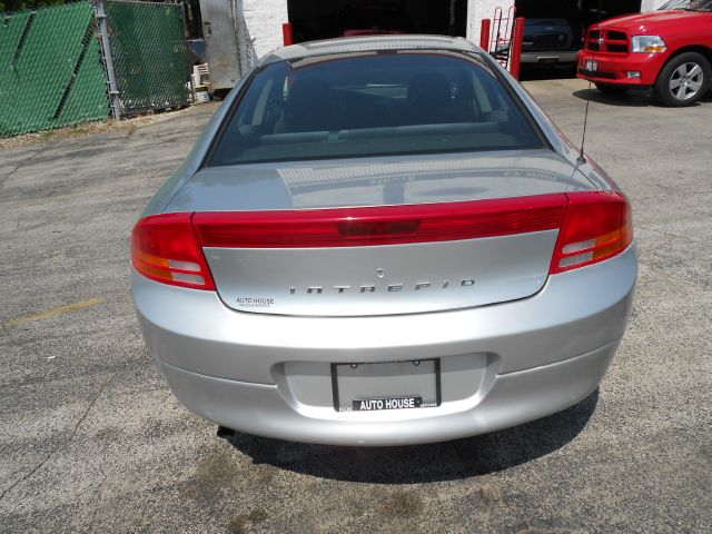 Dodge Intrepid 2001 photo 2