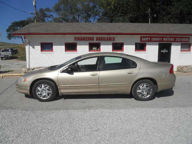 Dodge Intrepid 2001 photo 2