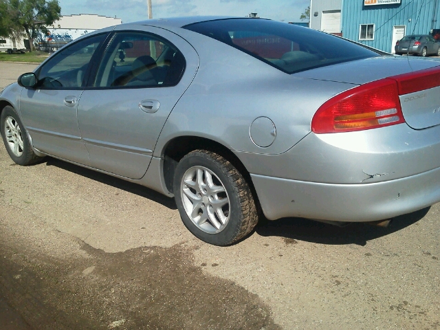 Dodge Intrepid 2002 photo 2