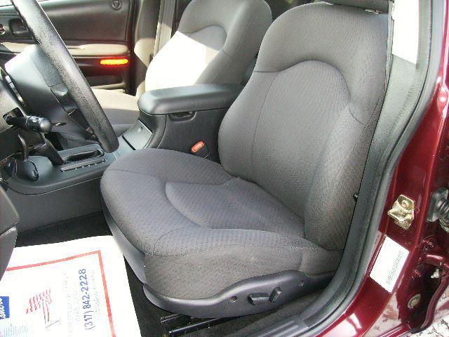Dodge Intrepid 2002 photo 2