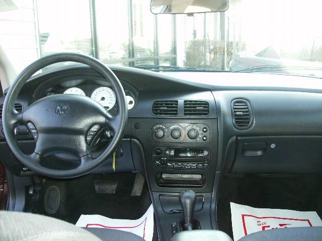 Dodge Intrepid 2002 photo 4