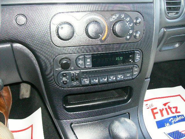 Dodge Intrepid 2002 photo 5