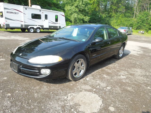 Dodge Intrepid 2002 photo 2