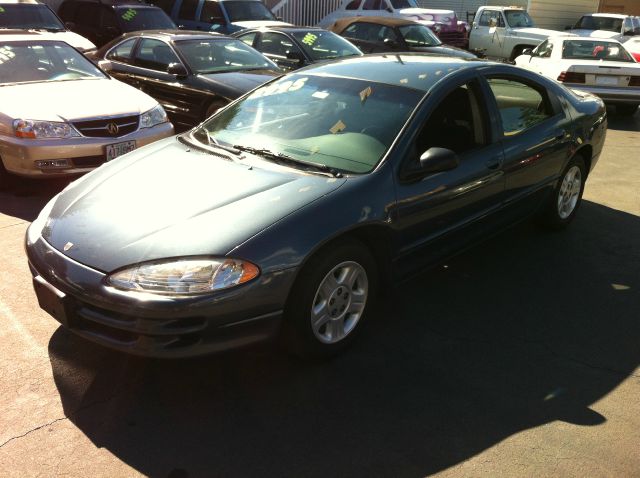 Dodge Intrepid 2002 photo 2