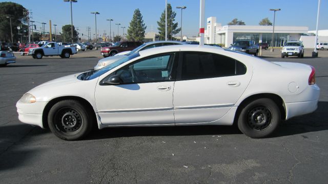 Dodge Intrepid 2002 photo 1