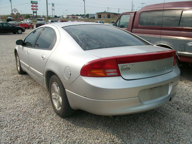 Dodge Intrepid 2002 photo 2