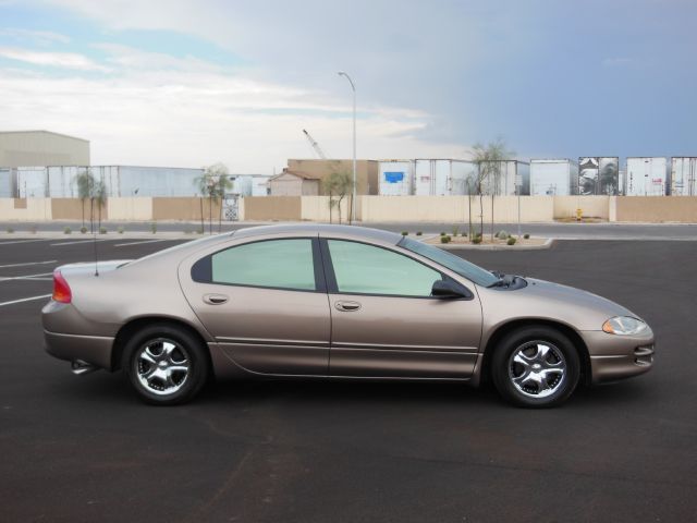 Dodge Intrepid 2002 photo 1