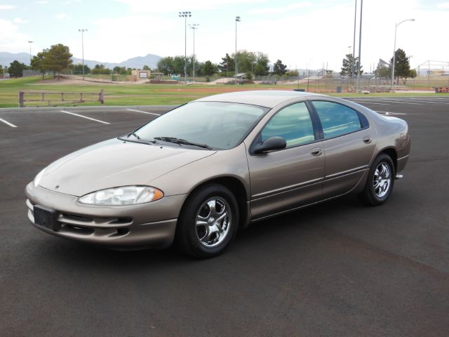 Dodge Intrepid 2002 photo 2