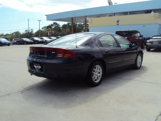 Dodge Intrepid 2003 photo 1