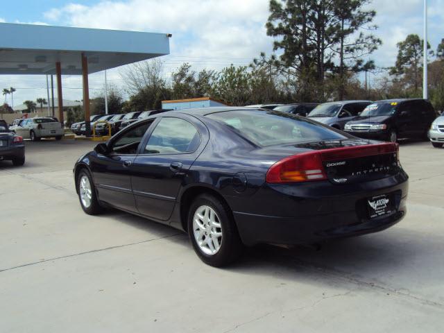 Dodge Intrepid 2003 photo 2
