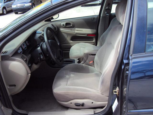 Dodge Intrepid 2003 photo 5