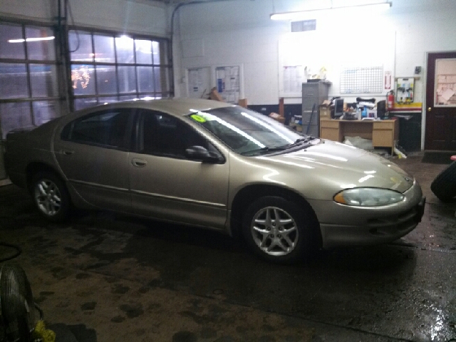 Dodge Intrepid 2003 photo 3