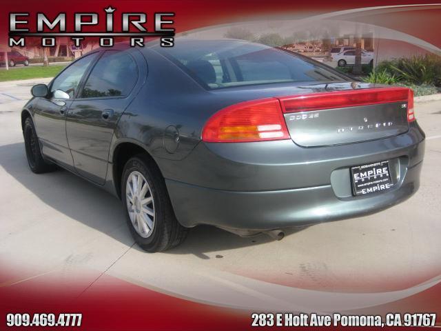 Dodge Intrepid 2003 photo 1