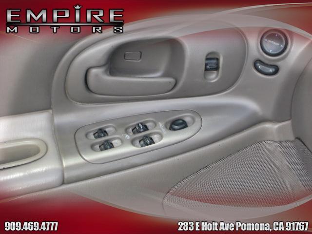 Dodge Intrepid 2003 photo 5