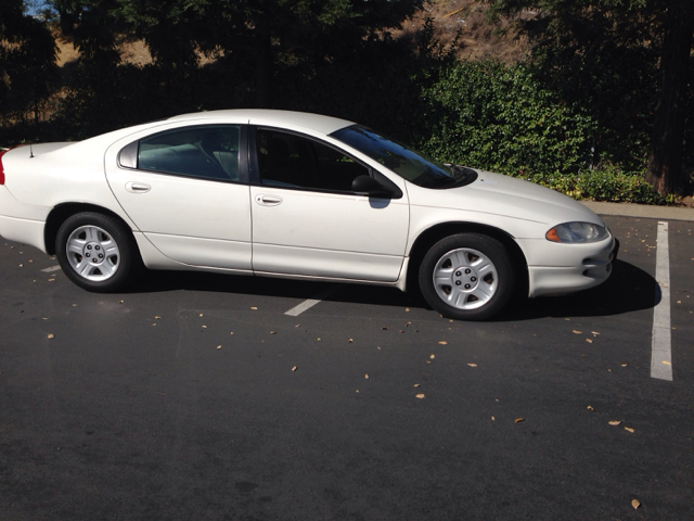 Dodge Intrepid 2003 photo 1