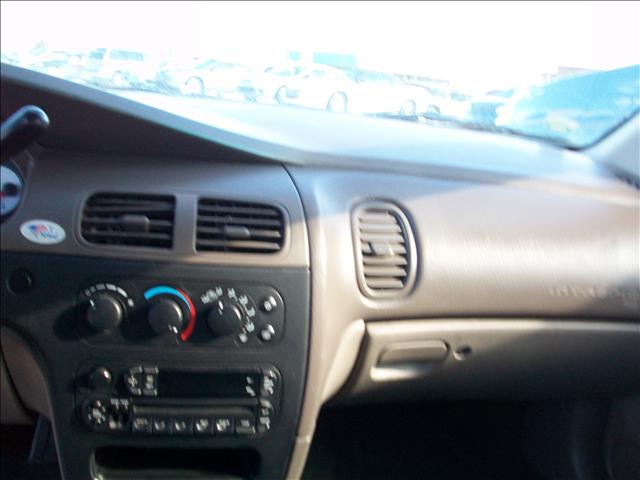 Dodge Intrepid 2003 photo 5