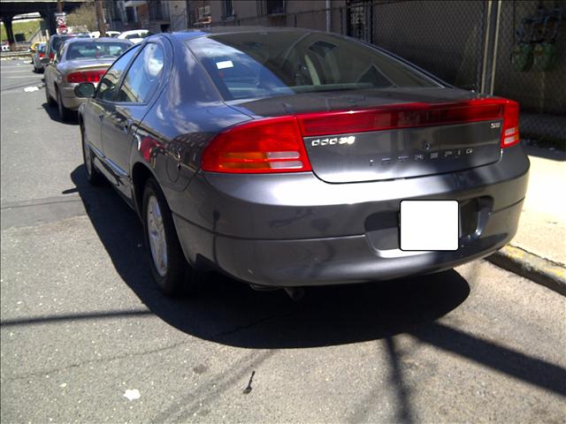 Dodge Intrepid 2003 photo 2
