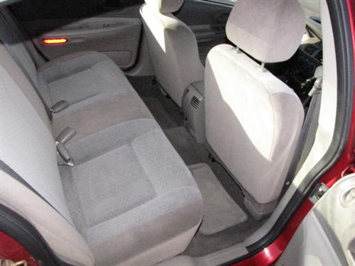 Dodge Intrepid 2003 photo 1