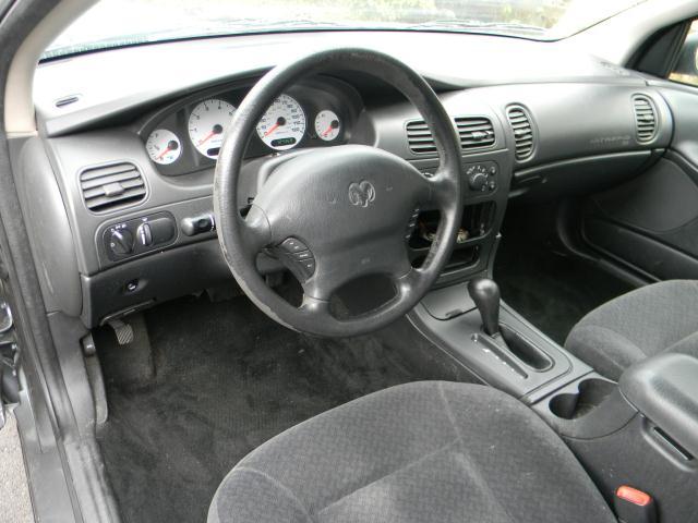 Dodge Intrepid 2003 photo 5