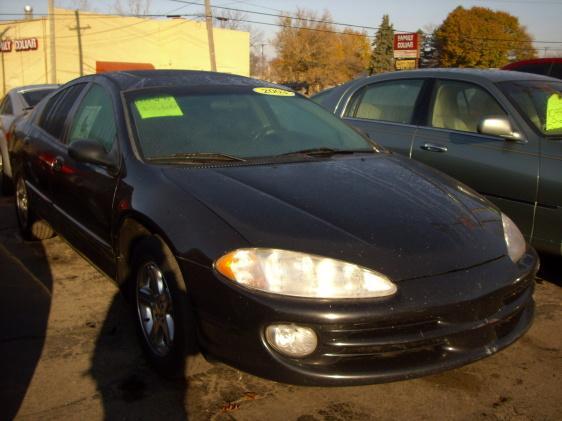 Dodge Intrepid 2003 photo 1