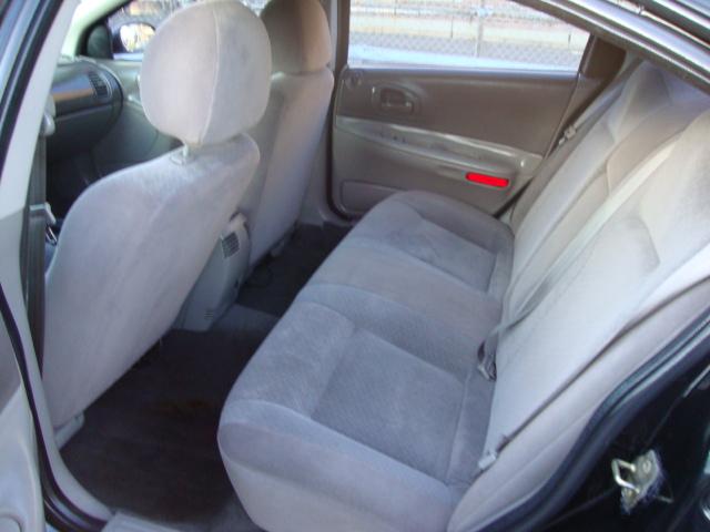 Dodge Intrepid 2003 photo 5