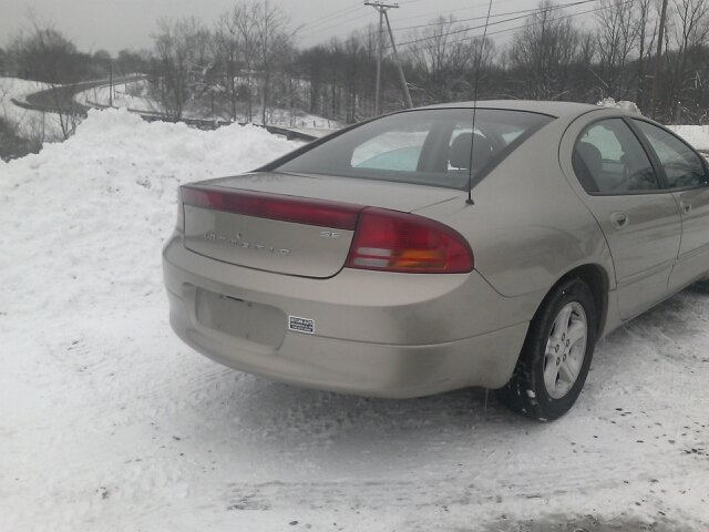 Dodge Intrepid 2004 photo 1